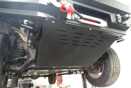 OSŁONA SILNIKA ALUMINIOWA DO ZDERZAKA F4X4 DOUBLECAB NAVARA D40 10-14