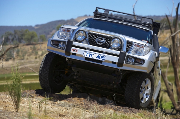 Zderzak stalowy ARB Sahara Bar - Pathfinder / Navara