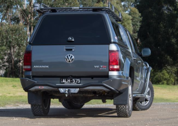 Tylny zderzak stalowy ARB Summit z czujnikami parkowania - Volkswagen Amarok (2016 -) z czujnikami parkowania i tylną kamerą